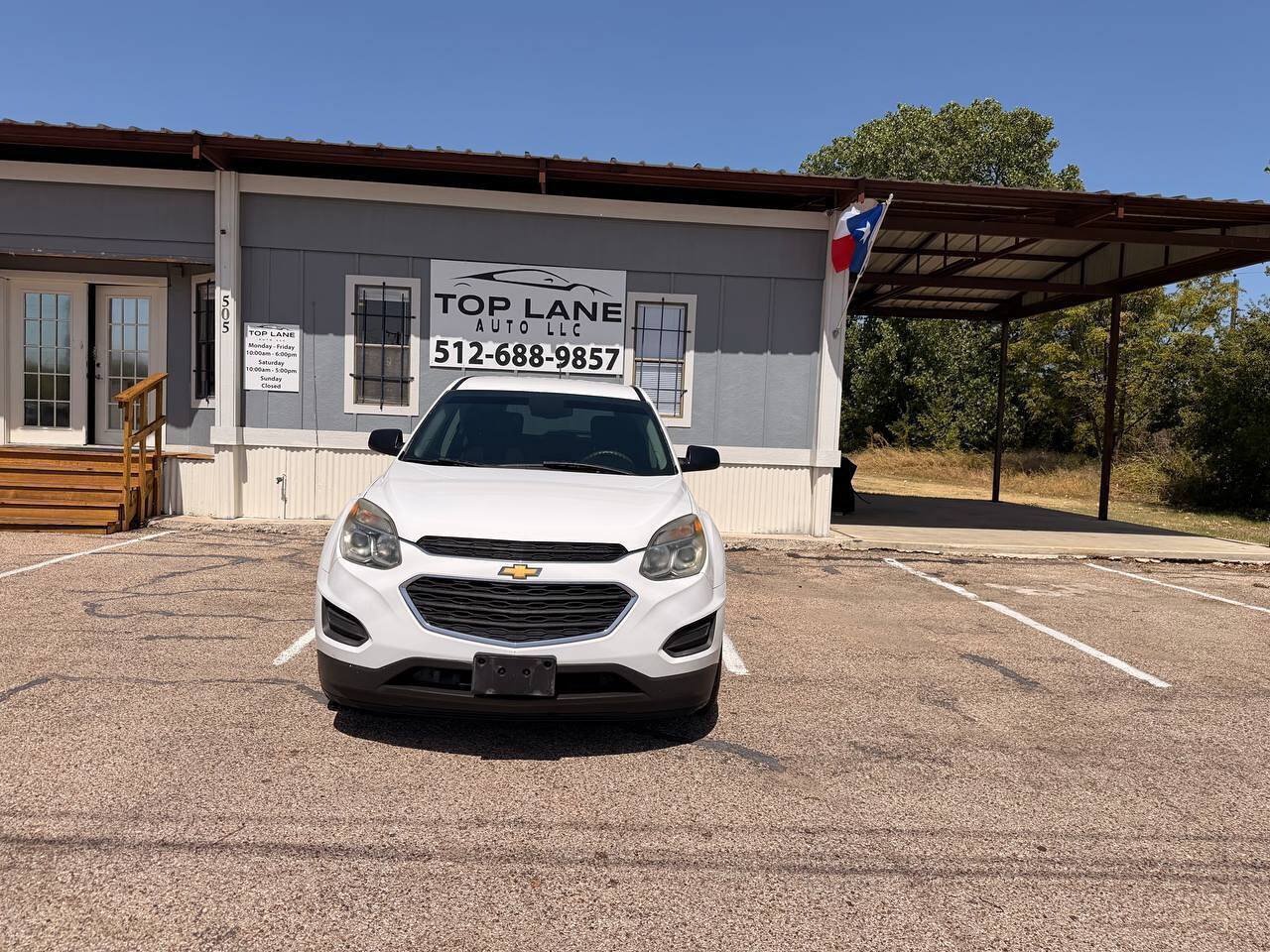 Used 2017 Chevrolet Equinox LS w/ LPO, Protection Package FWD image 3