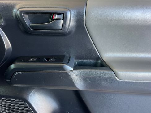 Certified 2021 Toyota Tacoma SR w/ SR Convenience Package RWD image 17