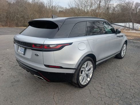 Used 2018 Land Rover Range Rover Velar R-Dynamic HSE image 5