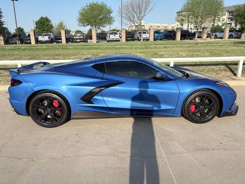 Used 2020 Chevrolet Corvette Stingray Premium Cpe w/ 3LT Preferred Equipment Group image 3