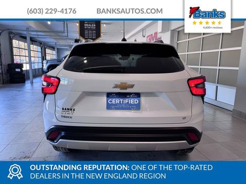 Certified 2024 Chevrolet Trax LT image 11