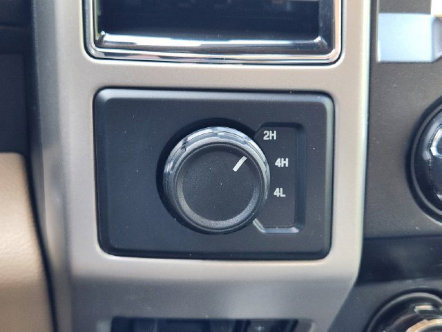 Used 2019 Ford F350 Lariat w/ Lariat Ultimate Package AWD/4WD image 21
