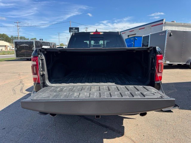 Used 2019 RAM 1500 Laramie w/ Sport Appearance Package AWD/4WD image 24