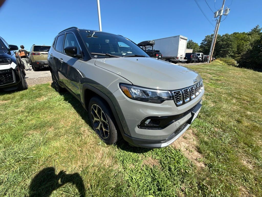 New 2026 Jeep Compass Limited AWD/4WD image 7