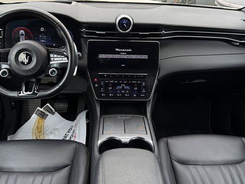 Used 2023 Maserati Grecale GT AWD/4WD image 39