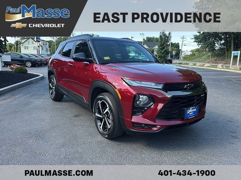 Used 2023 Chevrolet TrailBlazer RS w/ Convenience Package AWD/4WD image 3
