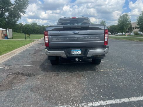 Used 2021 Ford F350 Lariat w/ Lariat Ultimate Package AWD/4WD image 4