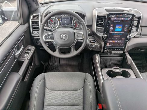 New 2026 RAM 1500 Big Horn AWD/4WD image 19