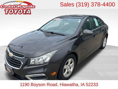 Used 2016 Chevrolet Cruze LT FWD image 1