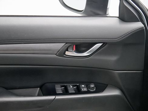 Used 2017 MAZDA CX-5 Touring AWD/4WD image 11