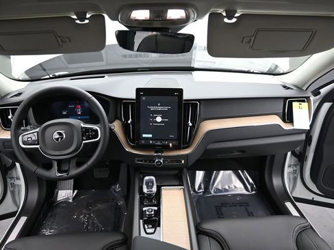 New 2026 Volvo XC60 B5 Ultra w/ Protection Package Premier image 21
