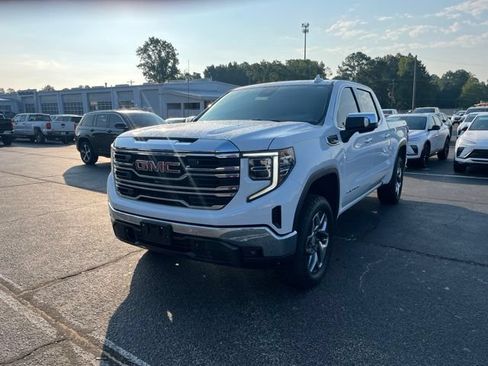 Used 2024 GMC Sierra 1500 SLT w/ SLT Premium Plus Package AWD/4WD image 37
