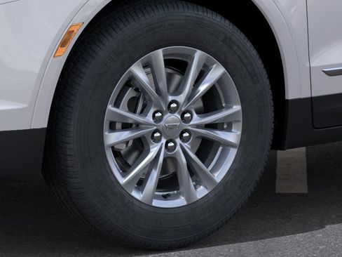 New 2026 Cadillac XT5 Luxury FWD image 33