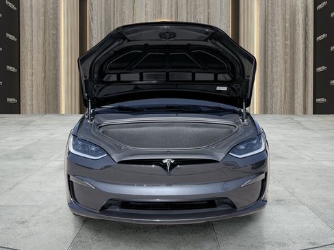 Used 2025 Tesla Model X Plaid AWD/4WD image 20