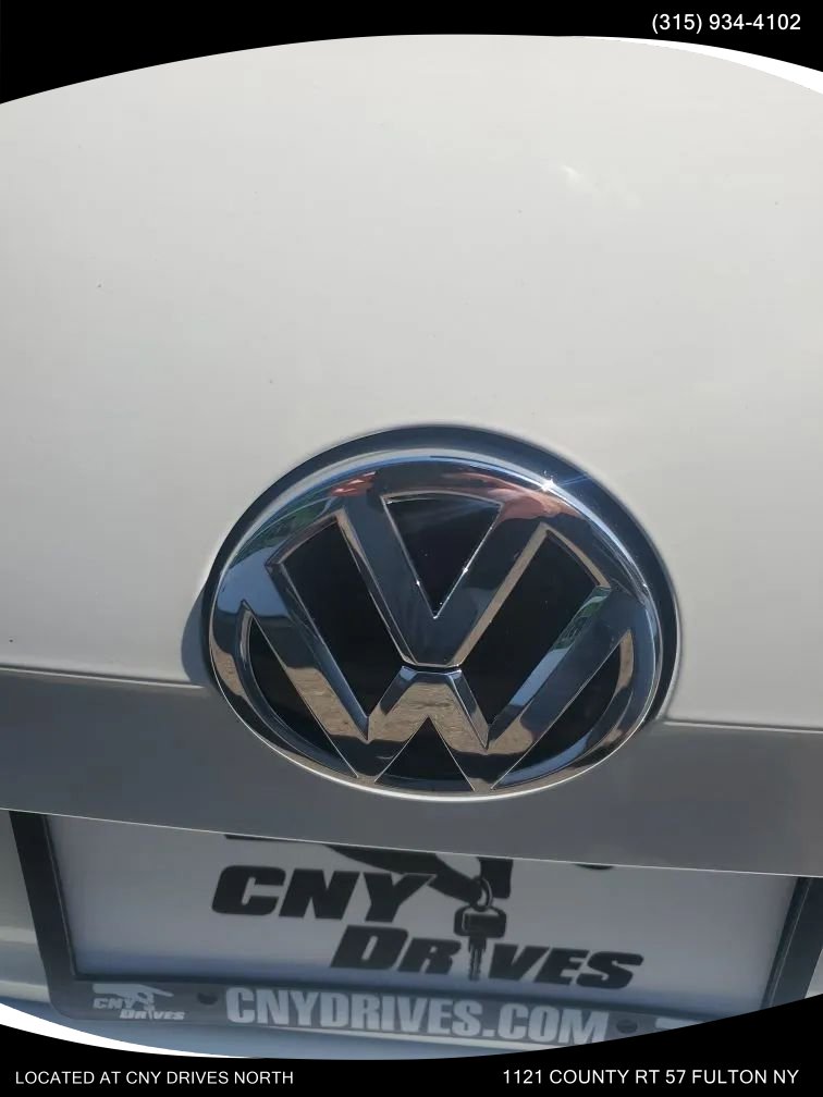 Used 2017 Volkswagen Golf S w/ Driver Assistance Package AWD/4WD image 26