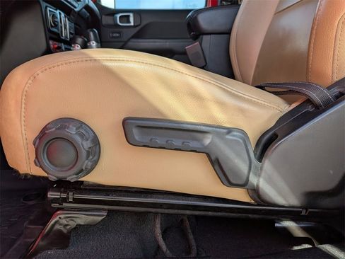 Used 2019 Jeep Wrangler Unlimited Rubicon image 14