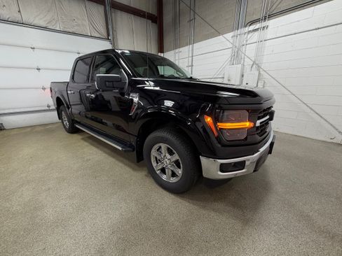 Certified 2024 Ford F150 XLT w/ Equipment Group 302A MID AWD/4WD image 4
