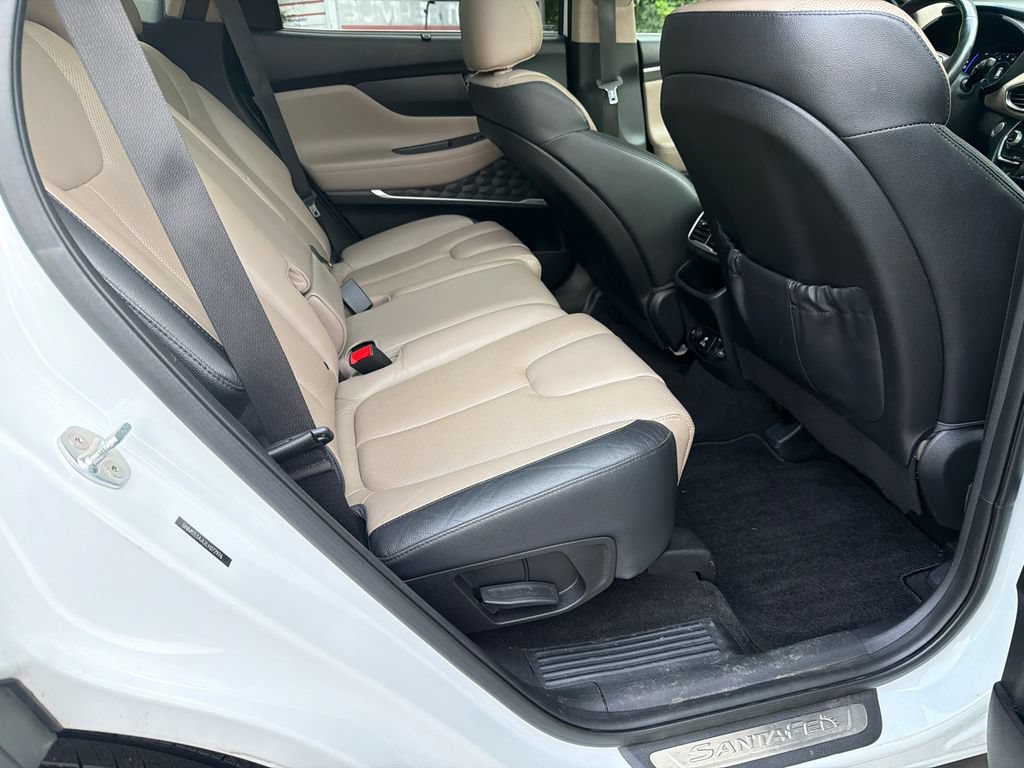 Used 2020 Hyundai Santa Fe Limited FWD image 15
