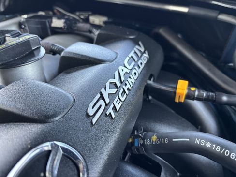 Used 2019 MAZDA MX-5 Miata RF Grand Touring image 47