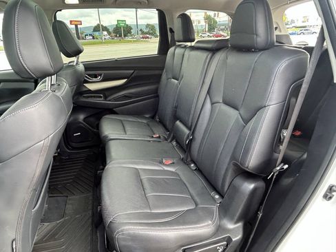 Used 2021 Subaru Ascent Limited w/ Technology Package AWD/4WD image 19