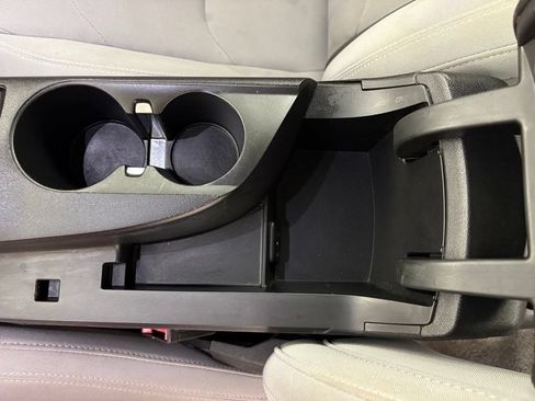 Used 2020 Chevrolet Camaro LT RWD image 33