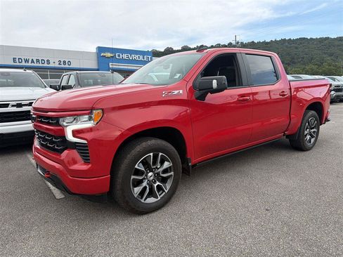 Used 2022 Chevrolet Silverado 1500 RST AWD/4WD image 1