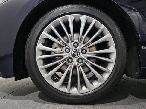 Used 2022 Toyota Avalon Limited w/ Advanced Safety Package FWD image 23