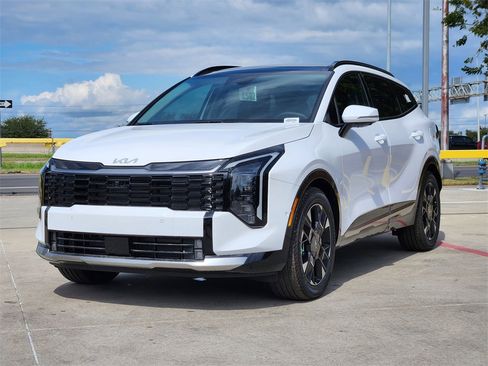 New 2026 Kia Sportage SX image 2