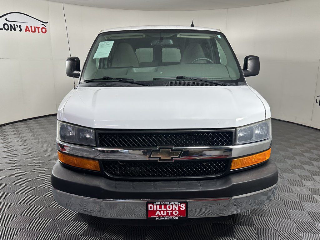 Used 2015 Chevrolet Express 3500 LT w/ LT Preferred Equipment Group RWD image 12
