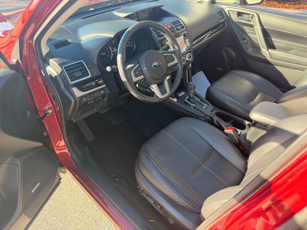 Used 2017 Subaru Forester 2.5i Touring AWD/4WD image 8