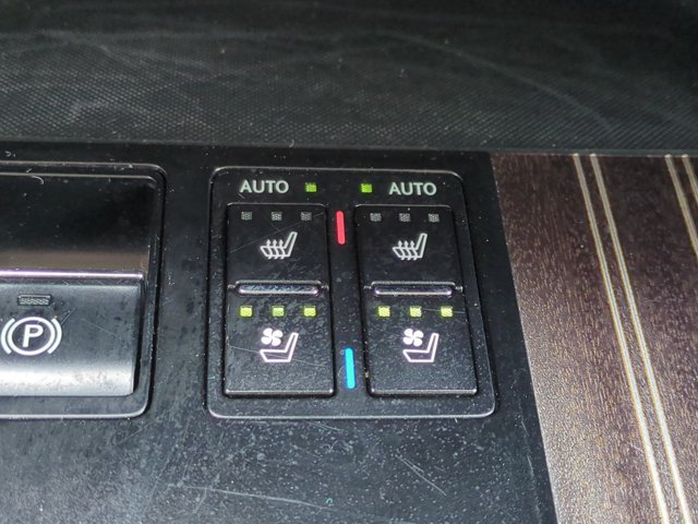 Used 2019 Lexus RX 450h AWD w/ Luxury Package image 22