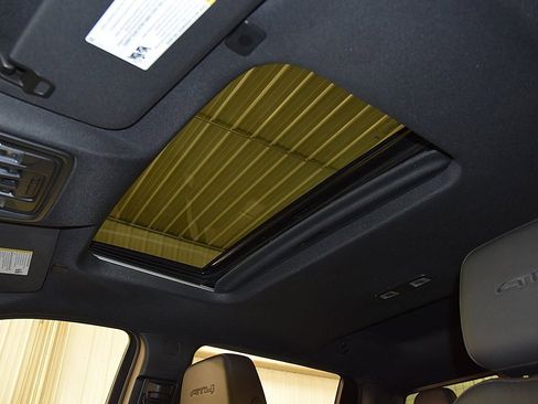 Used 2024 GMC Sierra 2500 AT4 w/ AT4 Premium Plus Package image 29