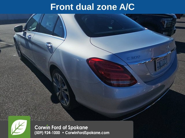 Used 2018 Mercedes-Benz C 300 4MATIC Sedan image 5