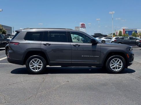 Used 2024 Jeep Grand Cherokee L Laredo RWD image 7