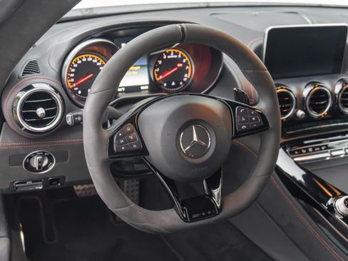 Used 2018 Mercedes-Benz AMG GT C image 16