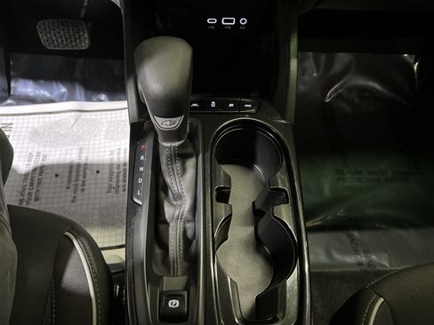 Used 2023 Chevrolet TrailBlazer LT w/ Convenience Package image 21