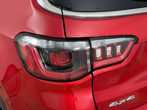 Certified 2025 Jeep Compass Sport image 41