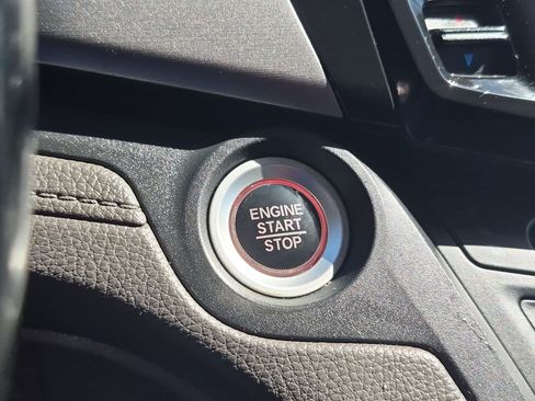 Used 2018 Honda Odyssey EX-L image 20