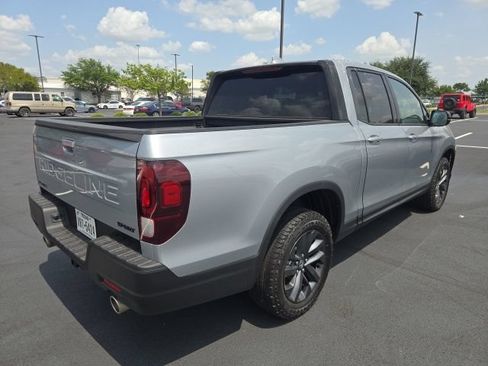 Used 2026 Honda Ridgeline Sport image 5