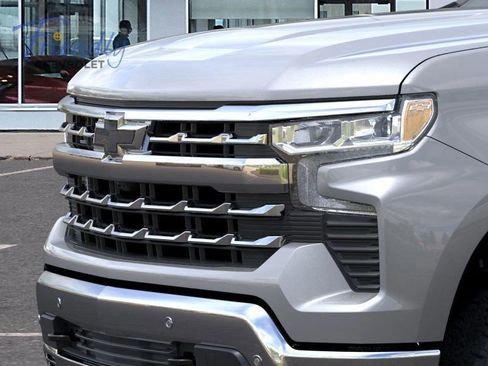 New 2026 Chevrolet Silverado 1500 LTZ w/ Z71 Off-Road Package AWD/4WD image 14