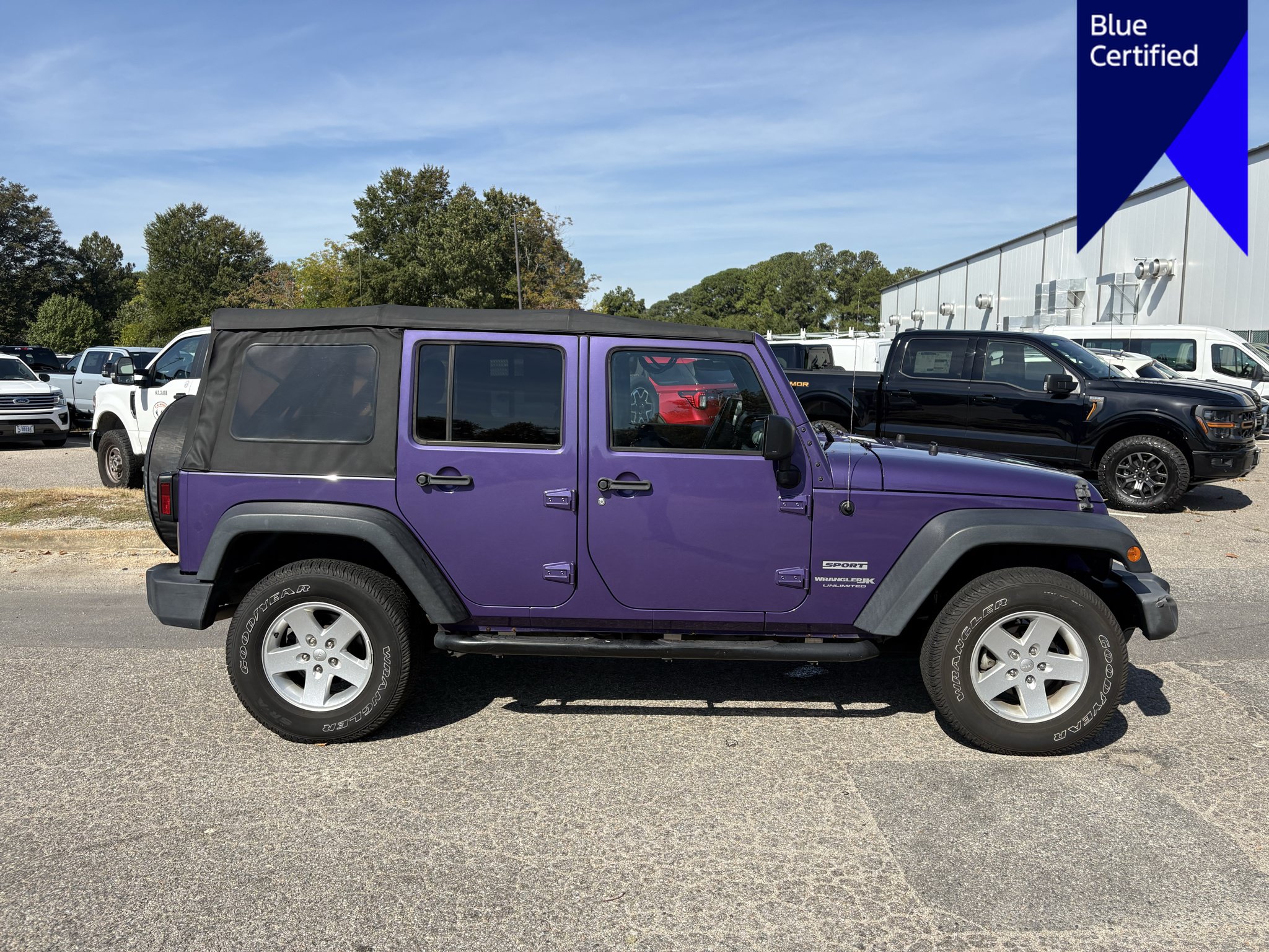 Used 2018 Jeep Wrangler Unlimited Sport S AWD/4WD image 4