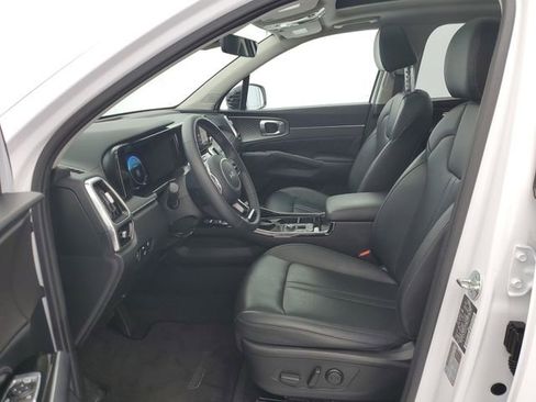 Used 2023 Kia Sorento SX AWD/4WD image 18
