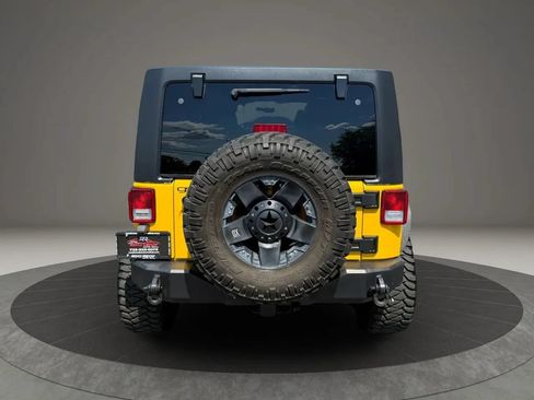 Used 2015 Jeep Wrangler Unlimited Sport w/ Quick Order Package 24S AWD/4WD image 8
