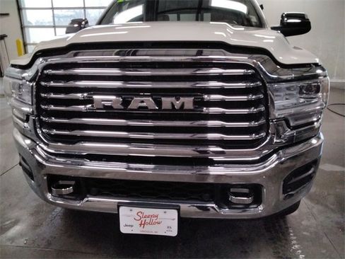 Used 2020 RAM 2500 Limited w/ Safety Group image 14