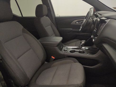 Used 2023 Chevrolet Traverse LT FWD image 21