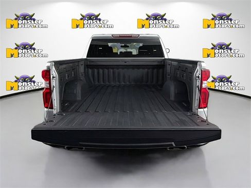 Used 2019 Chevrolet Silverado 1500 Custom Trail Boss image 25