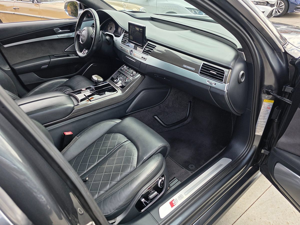 Used 2015 Audi S8 AWD/4WD image 15
