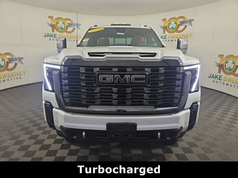 Certified 2024 GMC Sierra 2500 Denali Ultimate AWD/4WD image 2