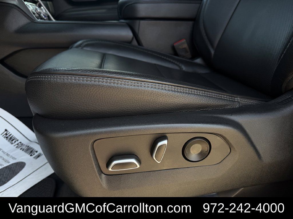 Used 2023 GMC Yukon Denali RWD image 33