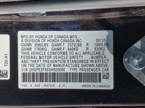 Certified 2025 Honda Civic Sport image 23